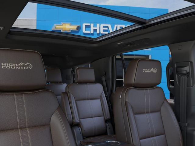 Photo of 2025 Iridescent Pearl Tricoat Chevrolet Tahoe