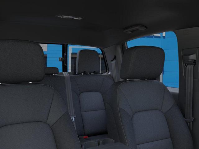Photo of 2025 Summit White Chevrolet Colorado