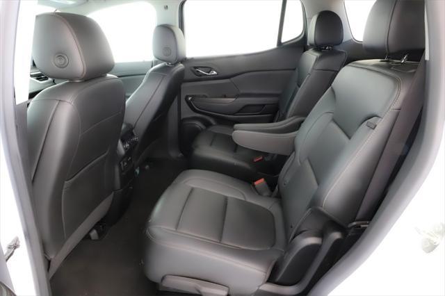 Photo of 2023 Summit White GMC Acadia