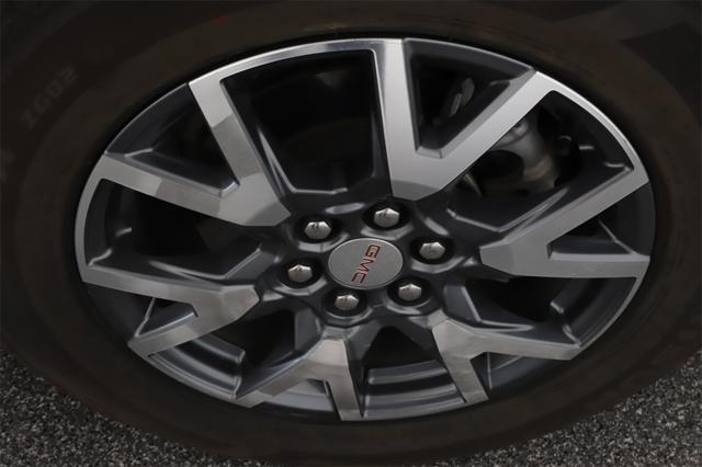Photo of 2023 Summit White GMC Acadia