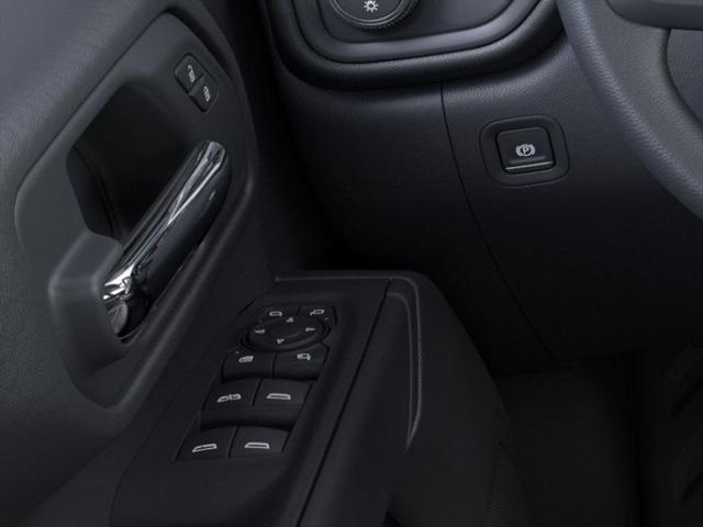 Photo of 2025 Summit White GMC Sierra 2500