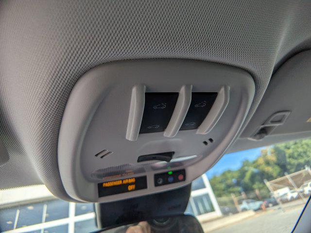 Photo of 2025 Summit White Chevrolet Trax