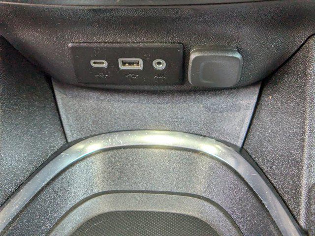 Photo of 2023 Summit White Chevrolet Malibu