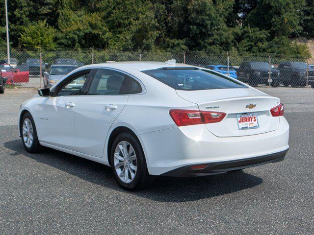 Photo of 2023 Summit White Chevrolet Malibu