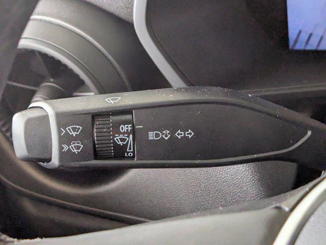 Photo of 2025 Summit White Chevrolet Colorado