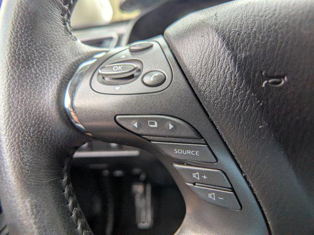 Photo of 2023 Super Black Nissan Murano