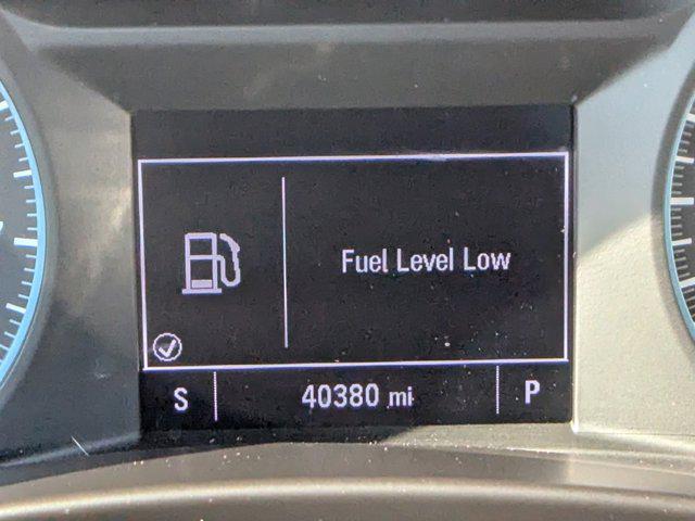 Photo of 2022 Silver Ice Metallic Chevrolet Equinox