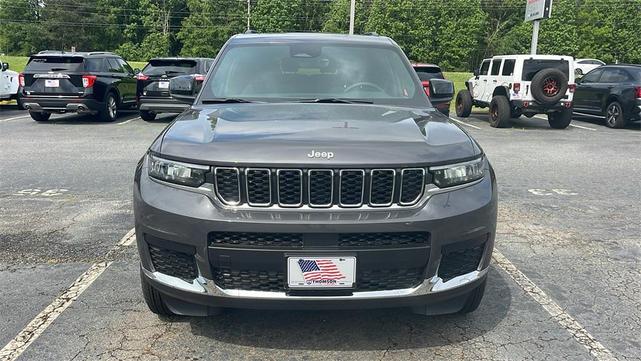 Photo of 2025 Metallic Jeep Grand Cherokee L