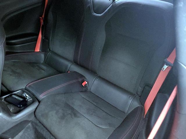 Photo of 2018 Black Chevrolet Camaro
