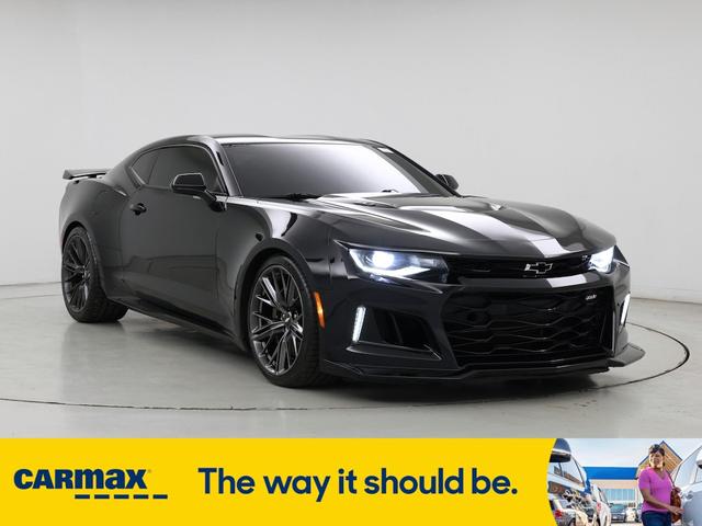 Photo of 2018 Black Chevrolet Camaro