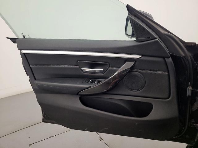Photo of 2019 Black BMW 430