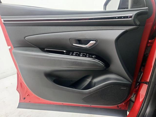 Photo of 2023 Red Hyundai TUCSON