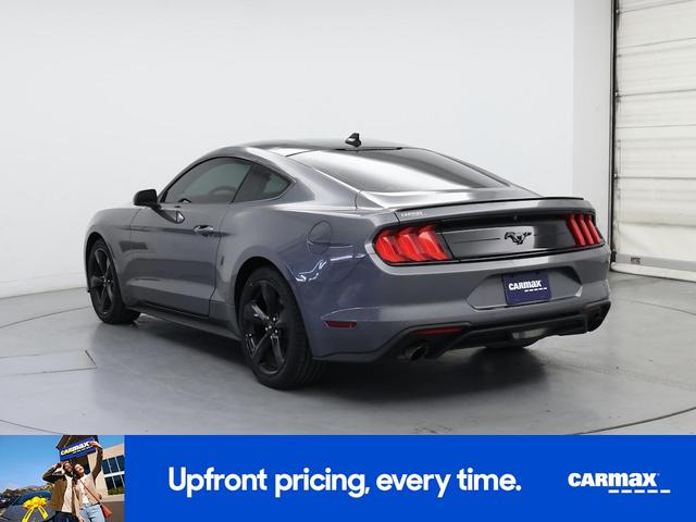 Photo of 2021 Gray Ford Mustang