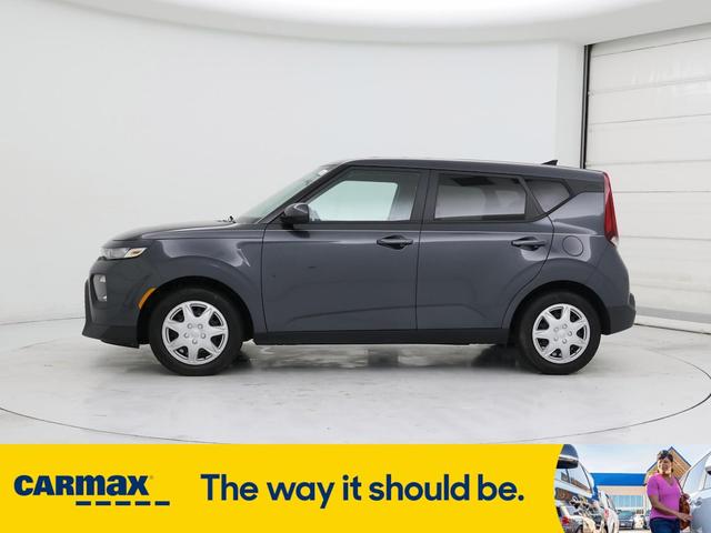 Photo of 2020 Gray Kia Soul