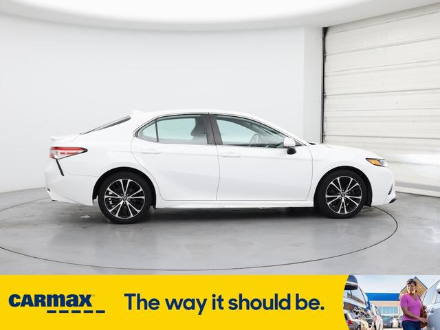 Photo of 2020 White Toyota Camry