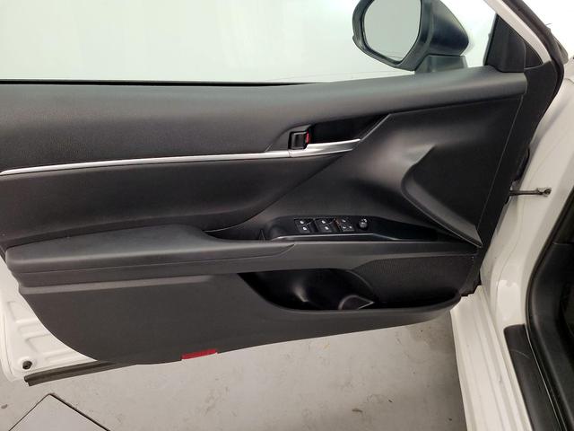 Photo of 2020 White Toyota Camry