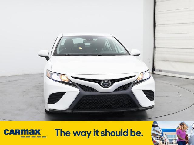 Photo of 2020 White Toyota Camry