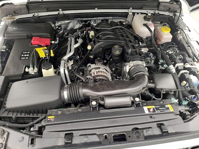 Photo of 2025 White Jeep Wrangler