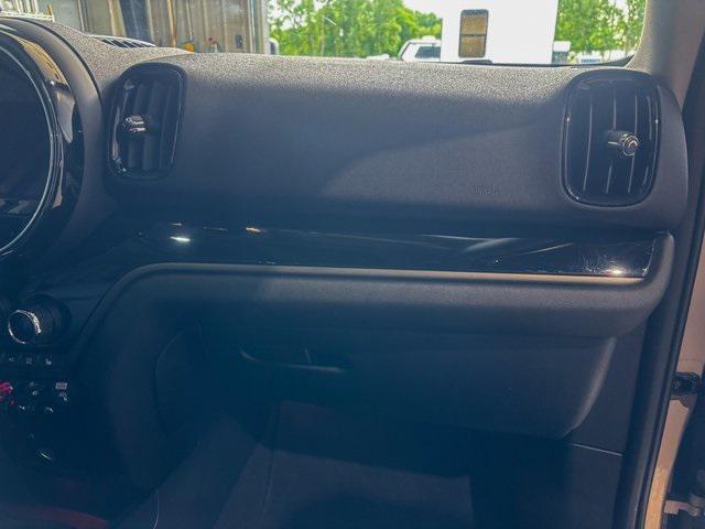 Photo of 2024 Rooftop Grey Metallic MINI Countryman