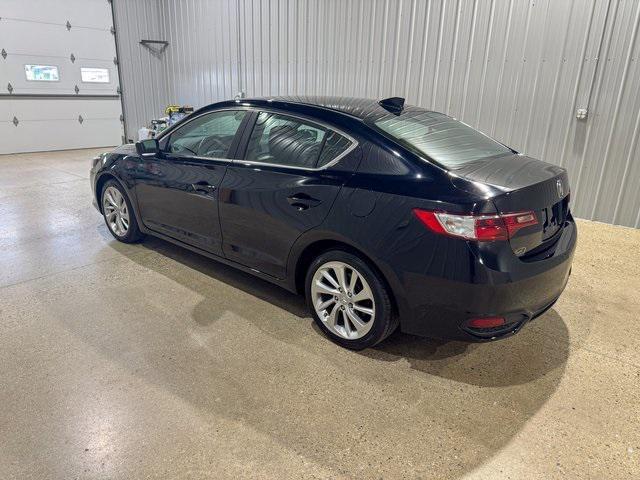 Photo of 2016 Crystal Black Pearl Acura ILX