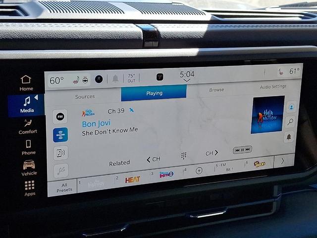 Photo of 2025 Granite Crystal Clearcoat Metallic Jeep Gladiator