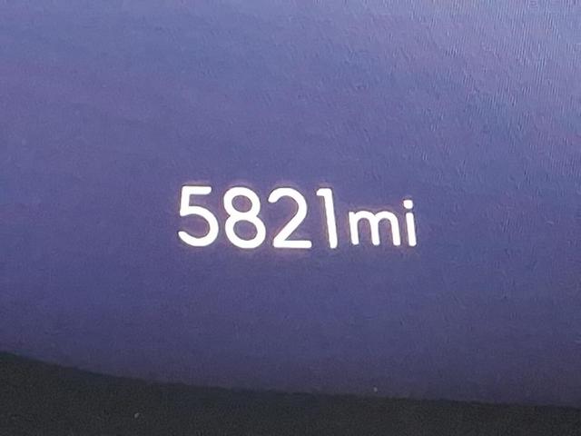 Photo of 2024 Calypso Blue Metallic Buick Envision