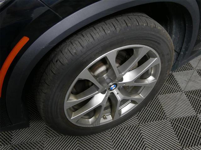 Photo of 2020 Black BMW X5