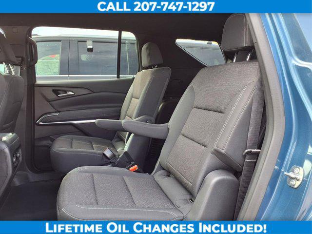 Photo of 2025 Lakeshore Blue Metallic Chevrolet Traverse