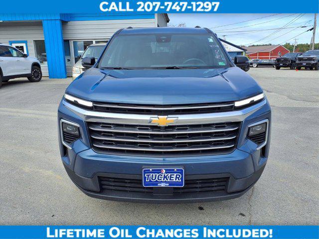 Photo of 2025 Lakeshore Blue Metallic Chevrolet Traverse