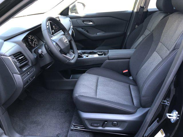 Photo of 2026 Super Black Nissan Rogue