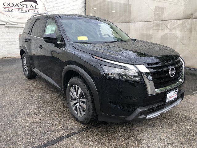 Photo of 2025 CHARCOAL/SUPER BLAC Nissan Pathfinder