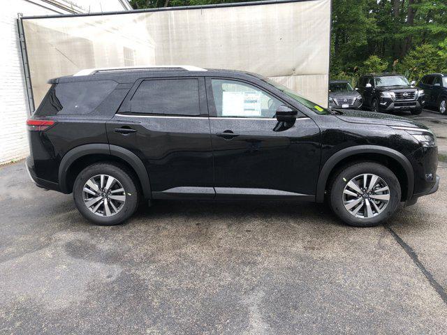 Photo of 2025 CHARCOAL/SUPER BLAC Nissan Pathfinder