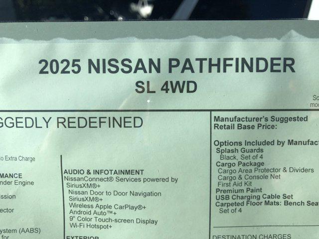 Photo of 2025 EVEREST WHITE Nissan Pathfinder