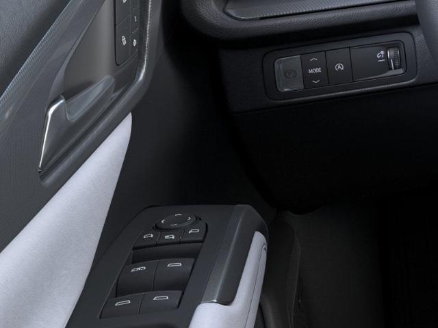 Photo of 2026 Polar White Chevrolet Traverse