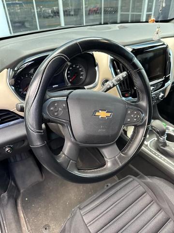 Photo of 2023 Sterling Gray Metallic Chevrolet Traverse