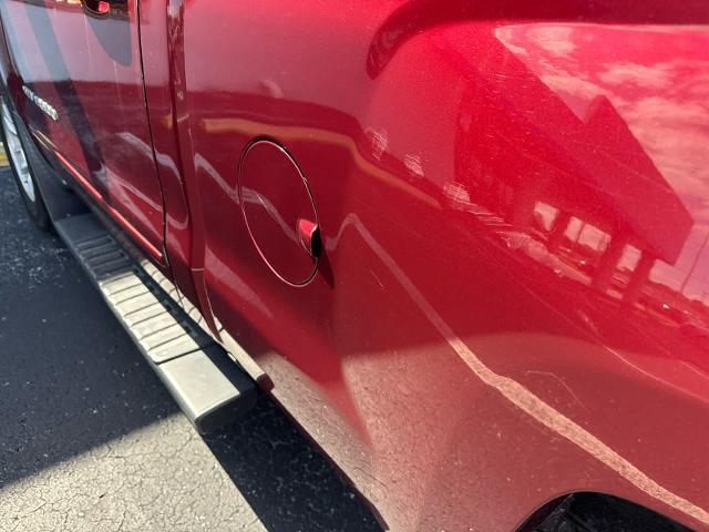 Photo of 2017 Red Chevrolet Silverado 1500