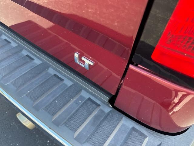 Photo of 2017 Red Chevrolet Silverado 1500