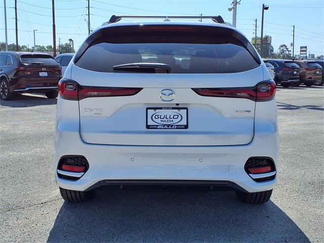 Photo of 2025 Rhodium White Premium Mazda CX-70