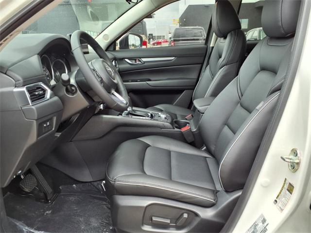 Photo of 2025 Rhodium White Metallic Mazda CX-5