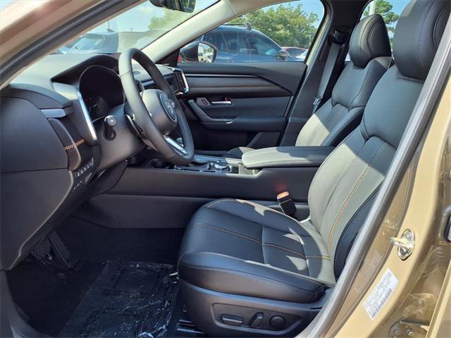 Photo of 2025 Zircon Sand Metallic Mazda CX-50