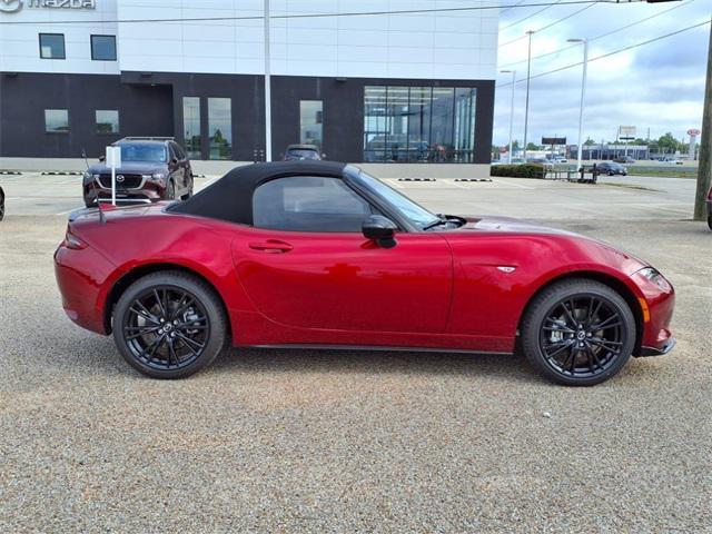 Photo of 2025 Soul Red Crystal Metallic Mazda MX-5 Miata