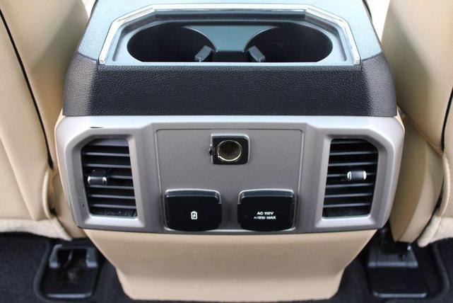 Photo of 2018 White Ford F-250