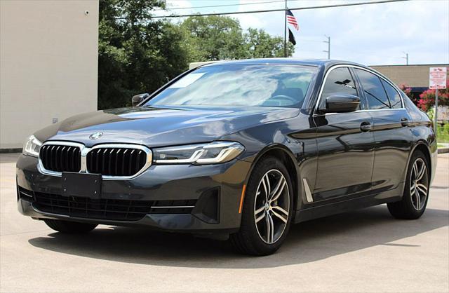 Photo of 2022 Dark Graphite Metallic BMW 530