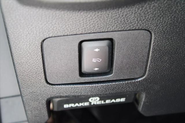 Photo of 2019 Agate Black Metallic Ford F-350