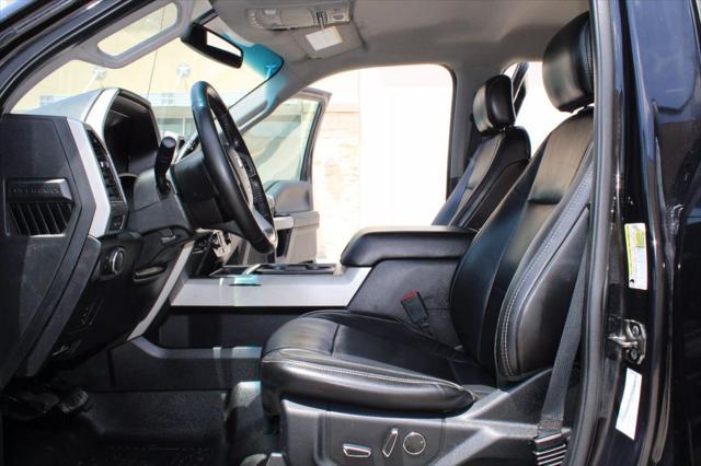 Photo of 2019 Agate Black Metallic Ford F-350