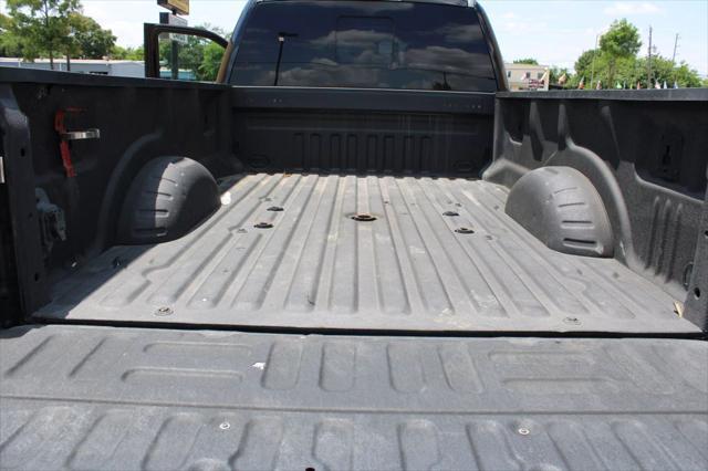 Photo of 2019 Agate Black Metallic Ford F-350