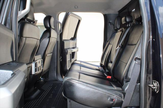 Photo of 2019 Agate Black Metallic Ford F-350