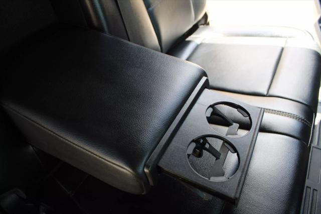 Photo of 2019 Agate Black Metallic Ford F-350