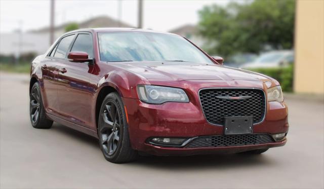 2021 Chrysler 300