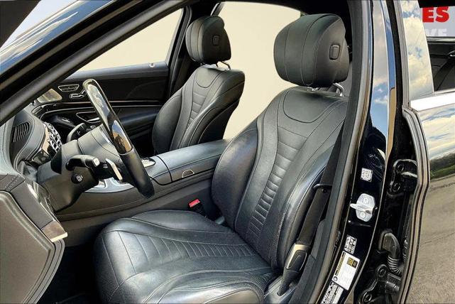 Photo of 2019 Black Mercedes-Benz S-Class